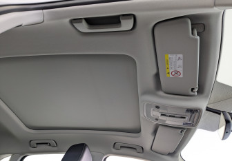 Подержанный автомобиль Audi Q3 2023 года (23 фото)