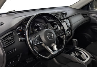 Подержанный автомобиль Nissan X-Trail 2021 года (15 фото)