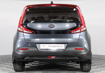 Подержанный автомобиль Kia Soul 2019 года (6 фото)