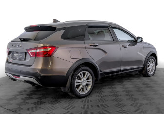 Подержанный автомобиль LADA (ВАЗ) Vesta Wagon 2019 года (5 фото)