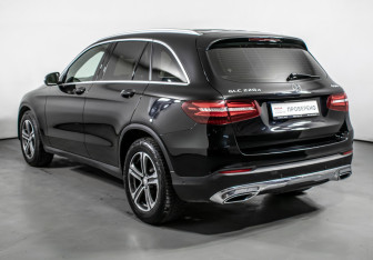 Подержанный автомобиль Mercedes-Benz GLC Coupe 2015 года (7 фото)