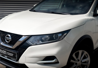 Подержанный автомобиль Nissan Qashqai 2020 года (17 фото)