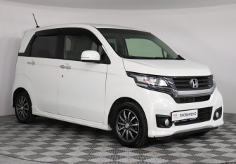 Подержанный автомобиль Honda N-WGN 2015 года (3 фото)
