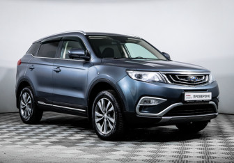 Подержанный автомобиль Geely Atlas 2019 года (3 фото)