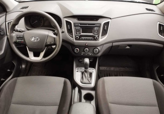 Подержанный автомобиль Hyundai Creta 2018 года (9 фото)