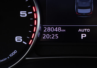 Подержанный автомобиль Audi A6 Sedan 2023 года (12 фото)