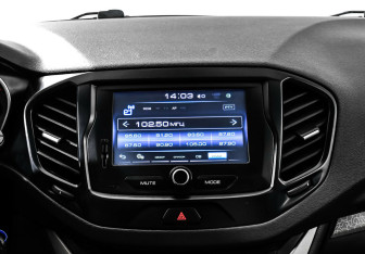 Подержанный автомобиль LADA (ВАЗ) Vesta Sedan 2016 года (10 фото)