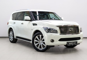 Подержанный автомобиль Infiniti QX80 2014 года (3 фото)