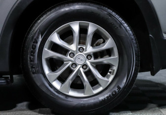 Подержанный автомобиль Hyundai Santa Fe 2018 года (6 фото)