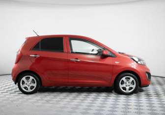 Подержанный автомобиль Kia Picanto 2014 года (4 фото)