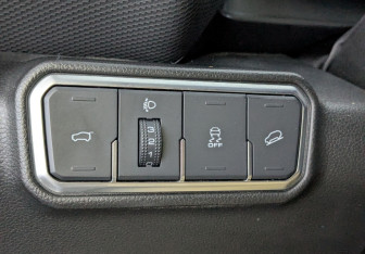 Подержанный автомобиль Haval Dargo 2023 года (18 фото)