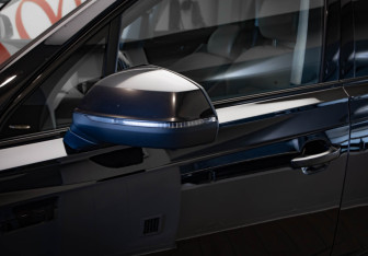 Подержанный автомобиль Audi Q7 2021 года (38 фото)