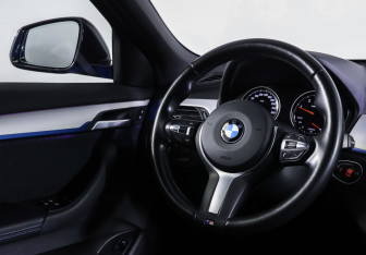 Подержанный автомобиль BMW X2 2021 года (13 фото)
