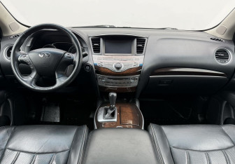 Подержанный автомобиль Infiniti QX60 2014 года (18 фото)