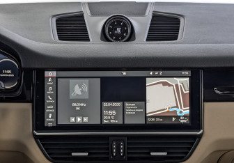 Подержанный автомобиль Porsche Cayenne 2019 года (17 фото)