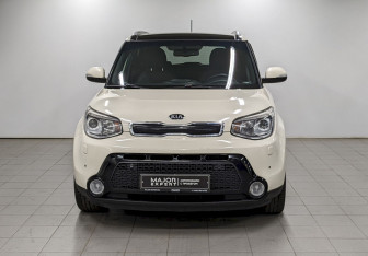 Подержанный автомобиль Kia Soul 2015 года (2 фото)
