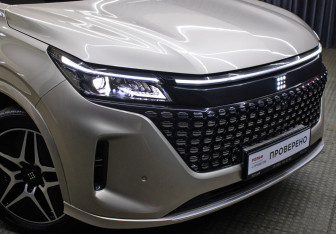 Подержанный автомобиль Evolute i-SPACE 2024 года (25 фото)