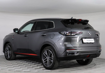 Подержанный автомобиль Changan UNI-S 2024 года (7 фото)