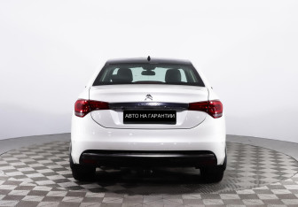 Подержанный автомобиль Citroen C4 Sedan 2020 года (4 фото)