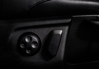 Подержанный автомобиль Volkswagen Passat Sedan 2012 года (15 фото)