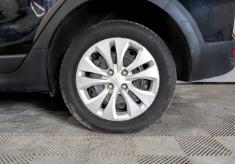 Подержанный автомобиль Kia Rio Hatchback 2021 года (18 фото)