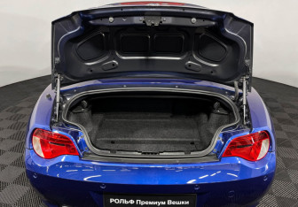 Подержанный автомобиль BMW Z4 Roadster 2008 года (9 фото)