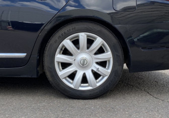Подержанный автомобиль Nissan Teana 2008 года (17 фото)