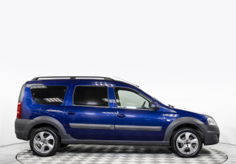 Подержанный автомобиль LADA (ВАЗ) Largus Wagon 2018 года (4 фото)