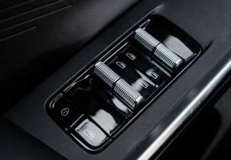 Подержанный автомобиль Geely Cityray 2024 года (18 фото)