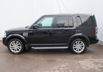 Подержанный автомобиль Land Rover Discovery 2014 года (8 фото)
