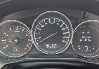 Подержанный автомобиль Mazda 6 Sedan 2016 года (15 фото)