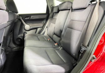 Подержанный автомобиль Honda CR-V 2008 года (10 фото)