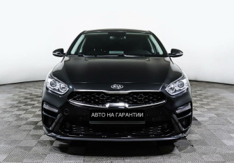 Подержанный автомобиль Kia Cerato Sedan 2020 года (2 фото)