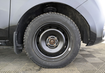 Подержанный автомобиль LADA (ВАЗ) XRAY 2022 года (12 фото)