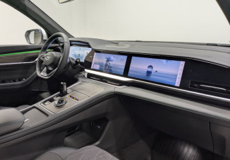 Новый Geely Monjaro 2025 (9 фото)