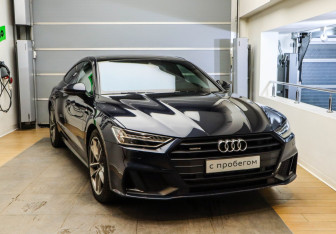 Подержанный автомобиль Audi A7 2019 года (3 фото)