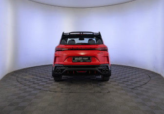 Подержанный автомобиль Geely Coolray 2024 года (6 фото)