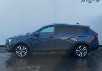 Подержанный автомобиль LADA (ВАЗ) Vesta Wagon 2019 года (5 фото)