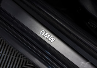 Подержанный автомобиль BMW Z4 Roadster 2004 года (25 фото)