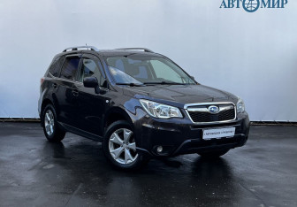 Подержанный автомобиль Subaru Forester Suv 2013 года (3 фото)