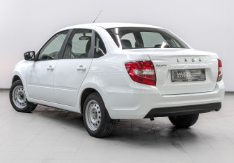 Подержанный автомобиль LADA (ВАЗ) Granta Sedan 2024 года (7 фото)