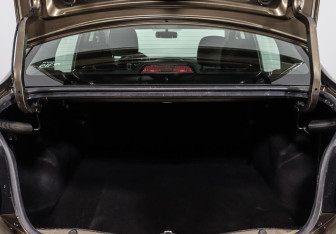 Подержанный автомобиль Renault Logan Sedan 2019 года (10 фото)