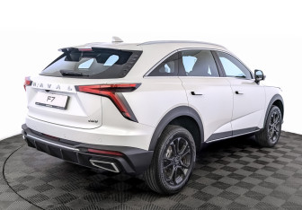 Новый Haval F7 2025 (2 фото)