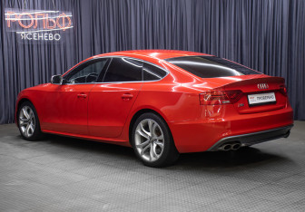 Подержанный автомобиль Audi S5 Liftback 2014 года (7 фото)