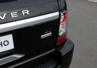 Подержанный автомобиль Land Rover Range Rover Sport 2011 года (23 фото)