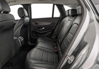 Подержанный автомобиль Mercedes-Benz GLC Coupe 2018 года (12 фото)