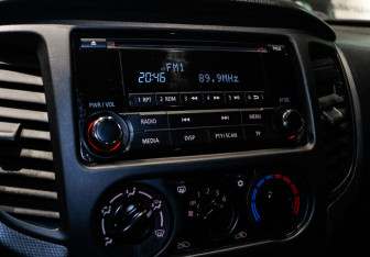 Подержанный автомобиль Mitsubishi L200 2019 года (12 фото)