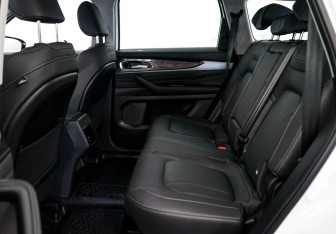 Подержанный автомобиль Exeed VX 2022 года (18 фото)