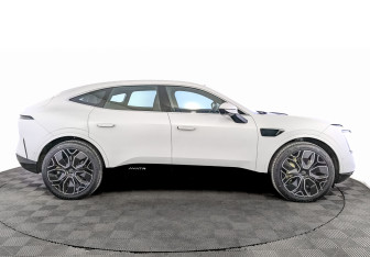 Новый Avatr 11 2025 (4 фото)