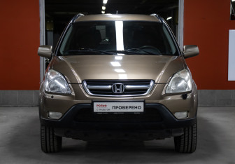 Подержанный автомобиль Honda CR-V 2003 года (2 фото)